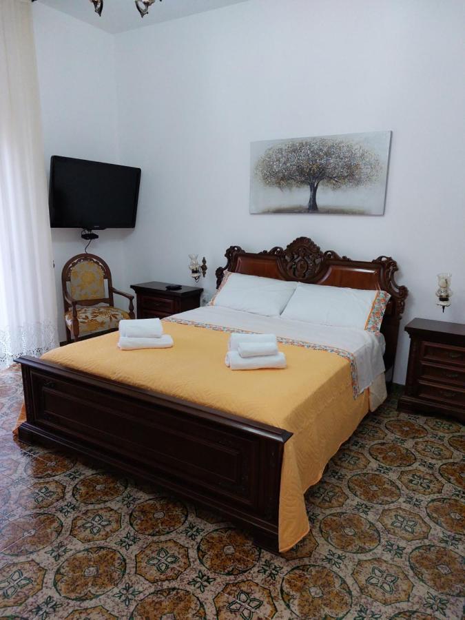 Casa Peppa Apartment Олбия Екстериор снимка
